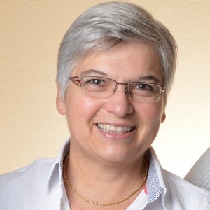 Agnès  Responsable Adhésions